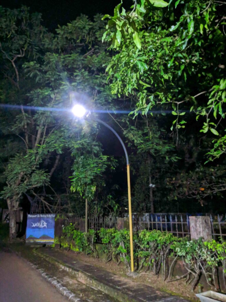 7.1.2 LED Bulb View3
(Latitude 15: 17: 22.1500000000013...)
(Longitude 73: 58: 49.5200000000187...)